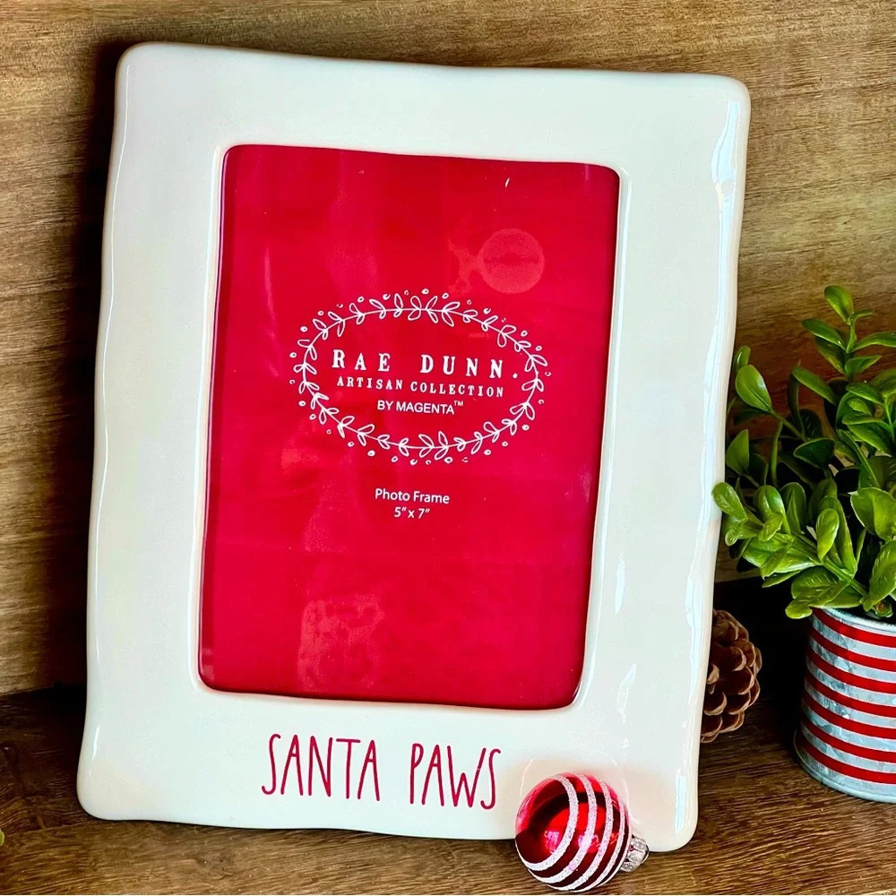NEW Rae Dunn SANTA PAWS - Cute Ceramic 5 x 7 Photo Picture Frame